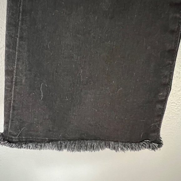 Ann Taylor LOFT High Rise Kick Crop Jeans with Frayed Hem - Picture 4 of 5